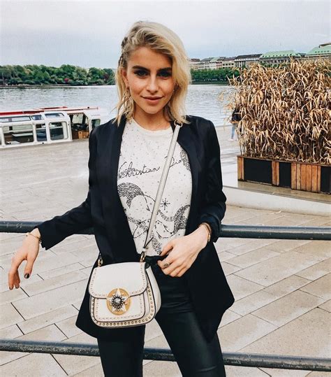 miu miu tasche caro daur|Caroline Daur .